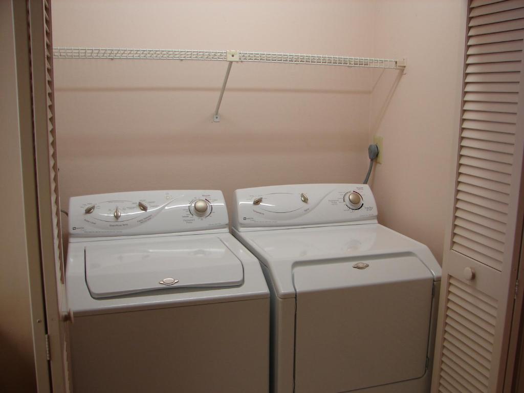 Timberwoods Vacation Villas Sarasota Room photo